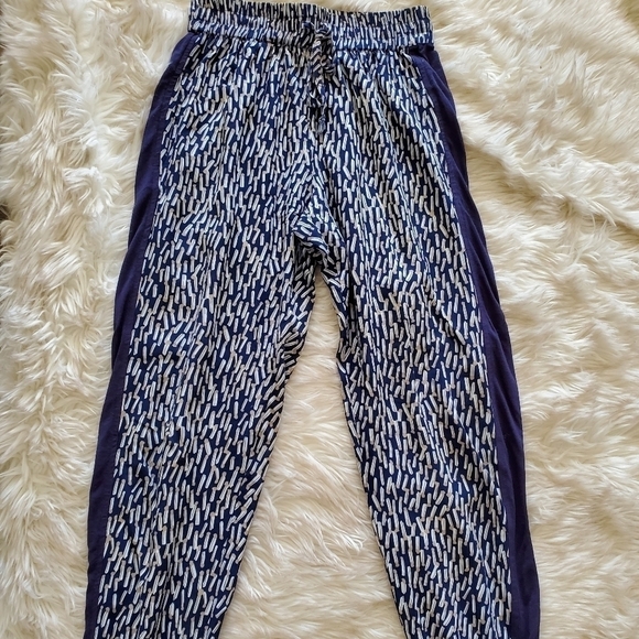 LIGHTWEIGHT joggers - Picture 1 of 6